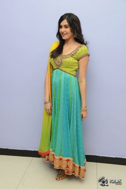 Adah-Sharma-at-Garam-Movie-Release-Date-Press-Meet